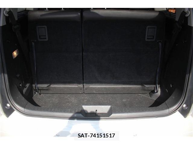 Nissan ELGRAND 2024-03 4041608-27