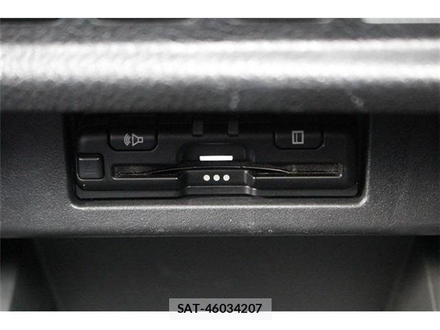 Nissan ELGRAND 2024-03 4041592-24