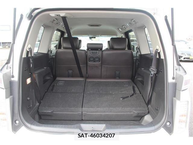Nissan ELGRAND 2024-03 4041592-27