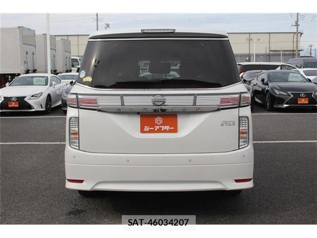 Nissan ELGRAND 2024-03 4041592-3