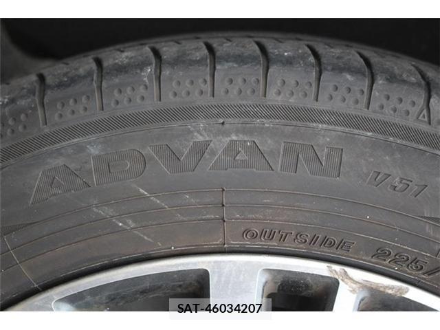 Nissan ELGRAND 2024-03 4041592-6