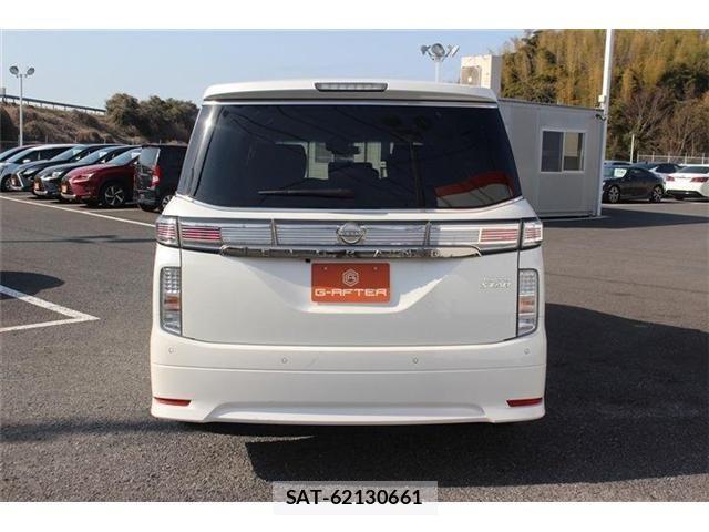 Nissan ELGRAND 2024-03 4041595-8