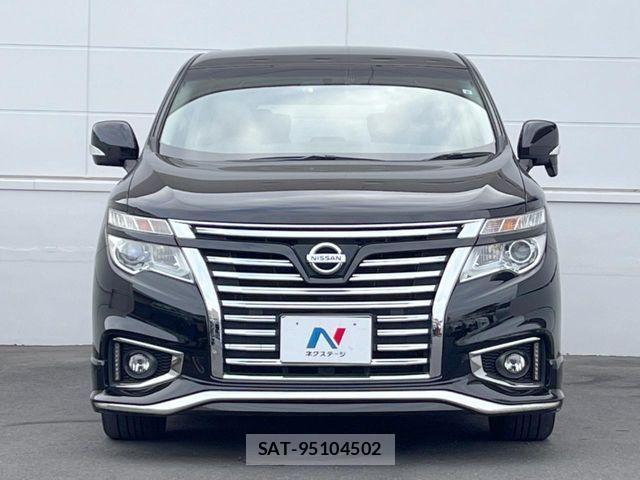 Nissan ELGRAND 2017-06 4109376-14