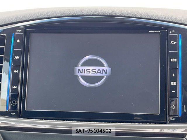 Nissan ELGRAND 2017-06 4109376-2