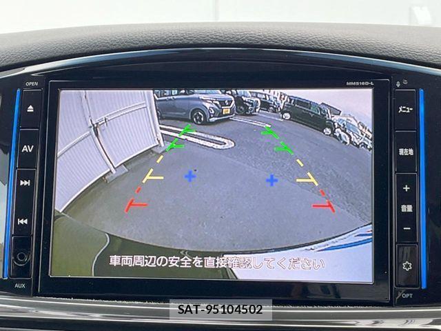 Nissan ELGRAND 2017-06 4109376-5