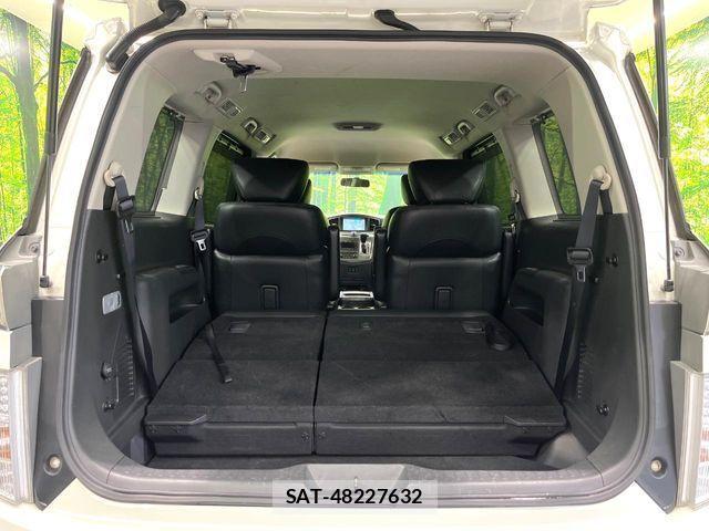 Nissan ELGRAND 2016-06 4139160-10