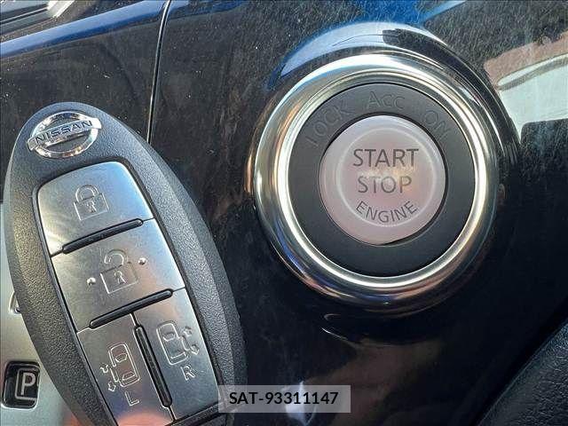 Nissan ELGRAND 2012-03 4240701-13