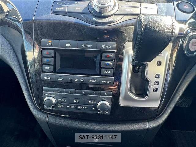 Nissan ELGRAND 2012-03 4240701-17