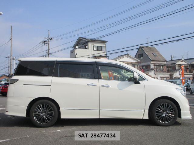 Nissan ELGRAND 2016-03 4323446-9