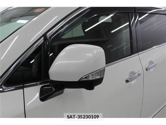 Nissan ELGRAND 2016-01 4323444-16