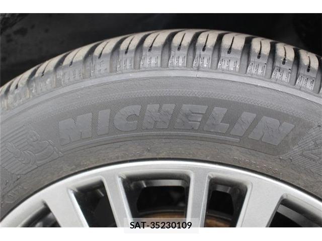 Nissan ELGRAND 2016-01 4323444-20