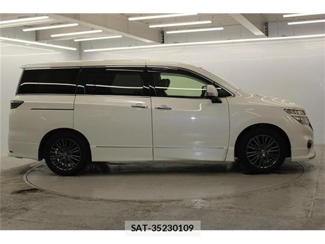 Nissan ELGRAND 2016-01 4323444-3