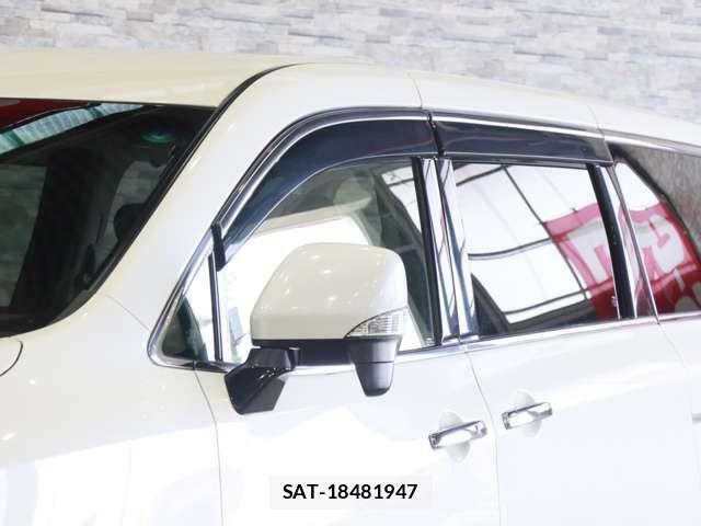 Nissan ELGRAND 2016-11 4370629-16