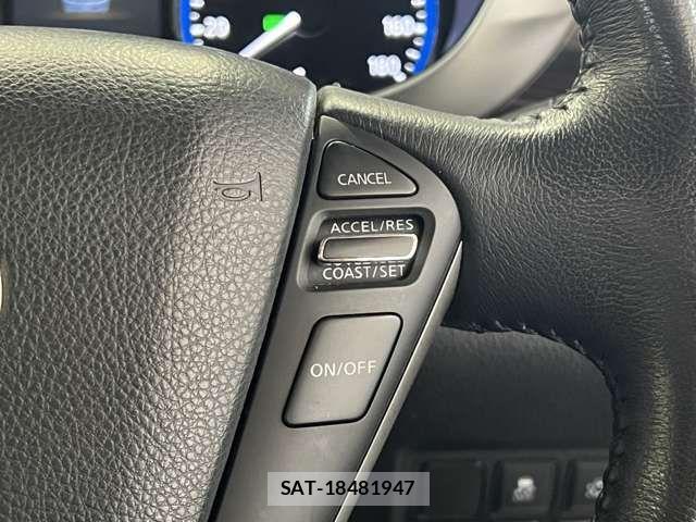Nissan ELGRAND 2016-11 4370629-6