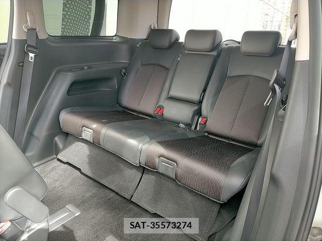 Nissan ELGRAND 2014-09 4420521-9