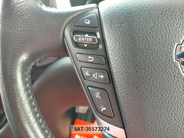 Nissan ELGRAND 2014-09 4420521-12