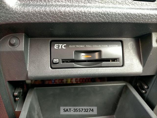 Nissan ELGRAND 2014-09 4420521-22