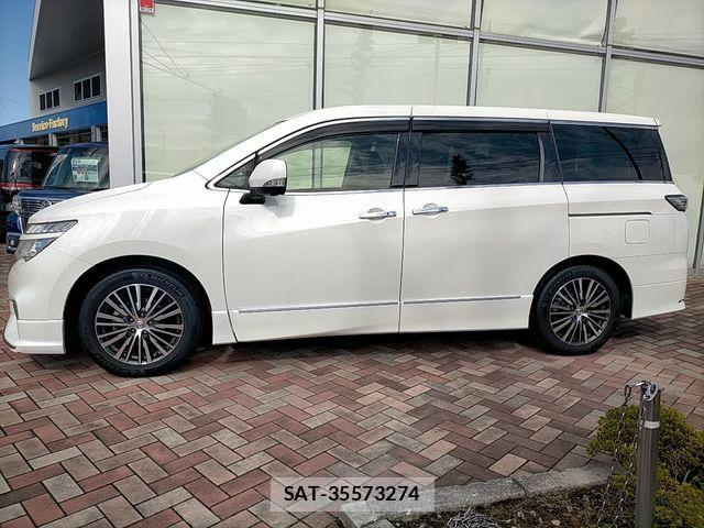 Nissan ELGRAND 2014-09 4420521-3