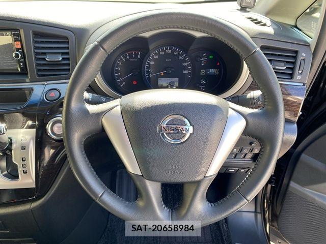 Nissan ELGRAND 2013-04 4591509-23
