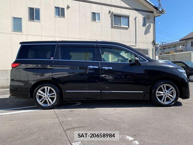 Nissan ELGRAND 2013-04 4591509-5