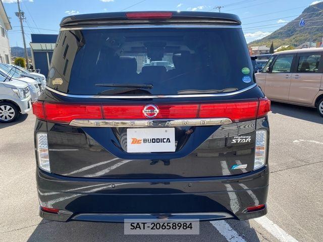 Nissan ELGRAND 2013-04 4591509-7