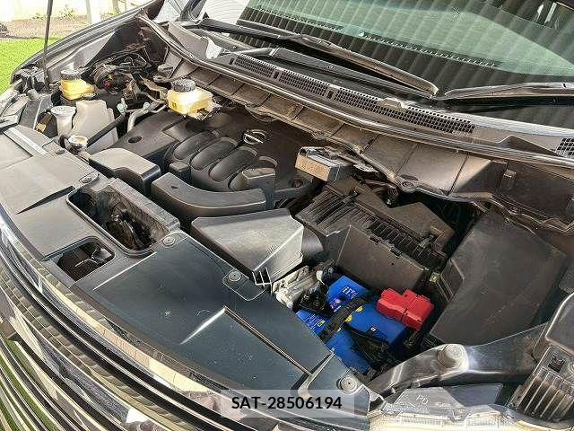 Nissan ELGRAND 2019-05 4753222-17