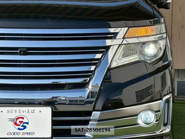 Nissan ELGRAND 2019-05 4753222-18