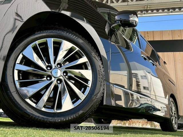 Nissan ELGRAND 2019-05 4753222-19
