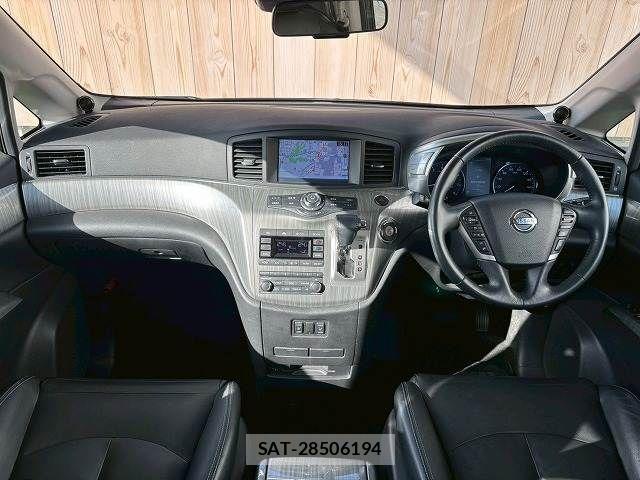 Nissan ELGRAND 2019-05 4753222-2