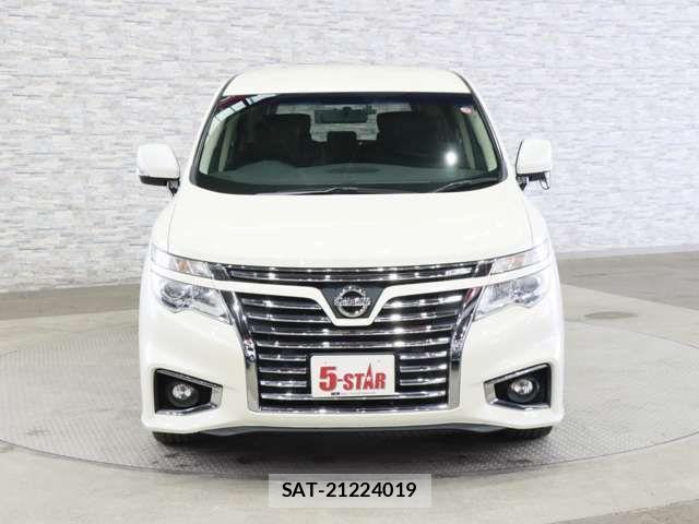 Nissan ELGRAND 2018-10 4939869-10