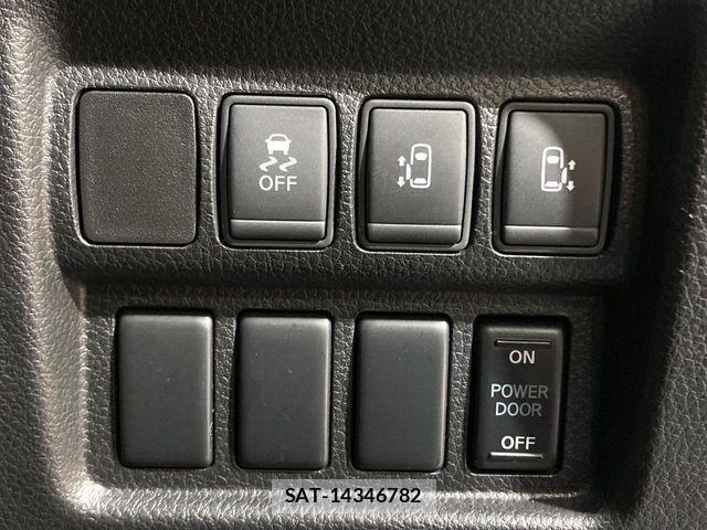 Nissan ELGRAND 2017-07 4939875-4