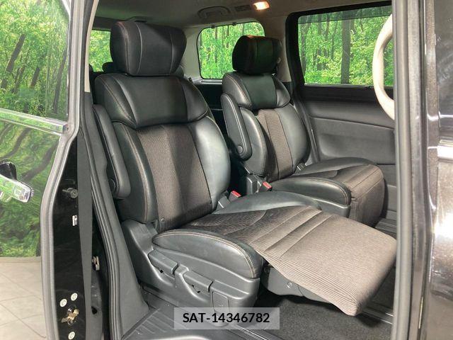 Nissan ELGRAND 2017-07 4939875-7