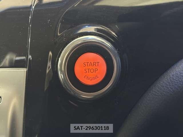 Nissan ELGRAND 2012-10 4939886-16