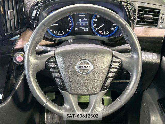 Nissan ELGRAND 2021-03 4939807-11
