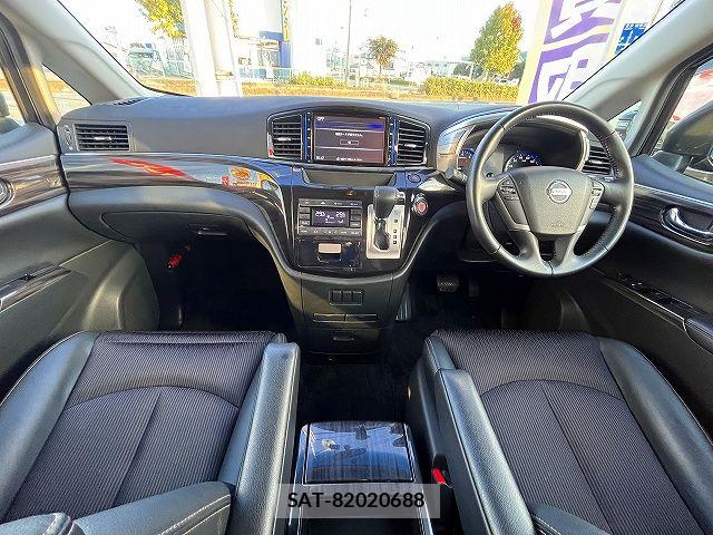 Nissan ELGRAND 2018-07 4939850-1