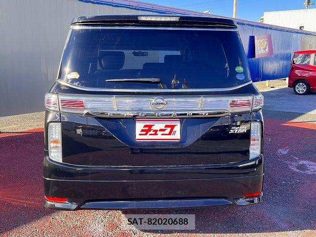Nissan ELGRAND 2018-07 4939850-19
