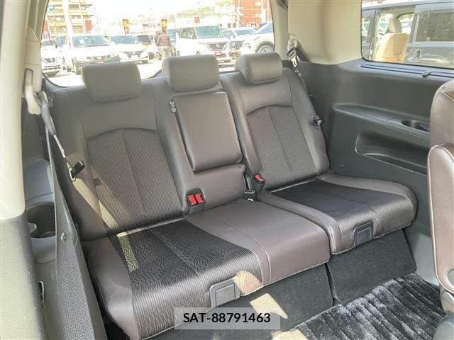Nissan ELGRAND 2021-03 5867206-8