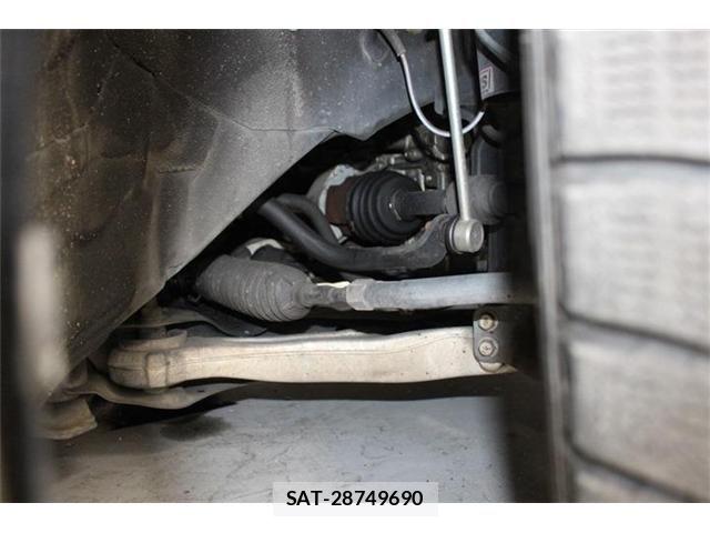 Nissan ELGRAND 2015-08 5867219-19
