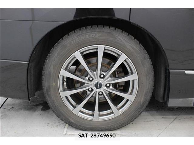 Nissan ELGRAND 2015-08 5867219-25
