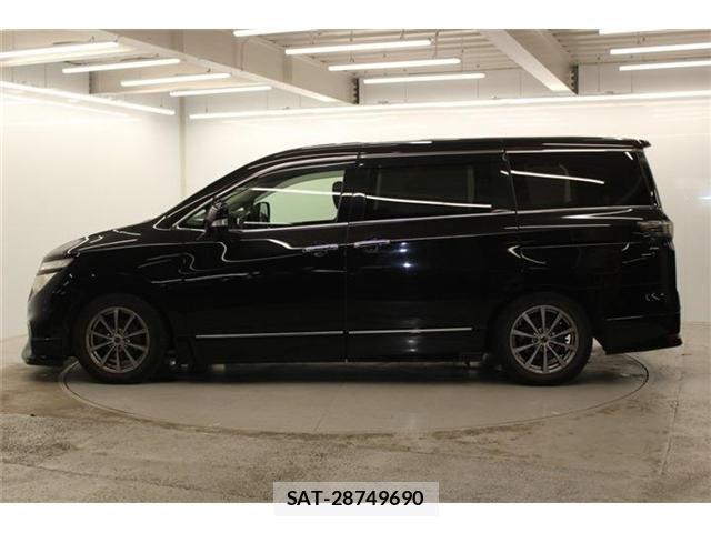 Nissan ELGRAND 2015-08 5867219-7