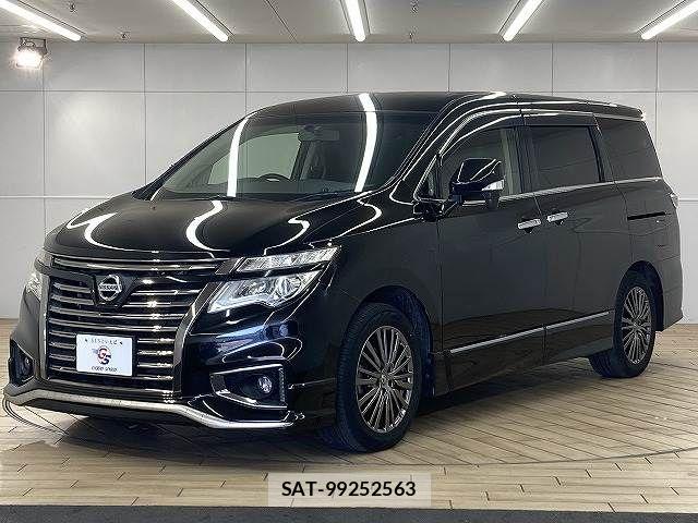 Nissan ELGRAND 2017-03 5867209-13
