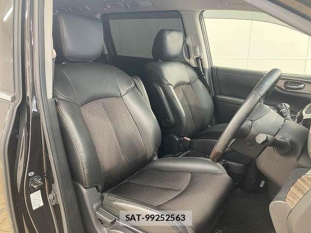 Nissan ELGRAND 2017-03 5867209-4