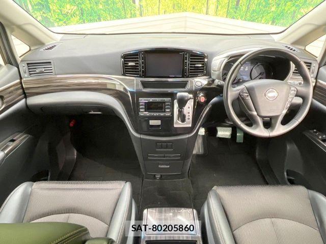 Nissan ELGRAND 2019-11 5867211-1