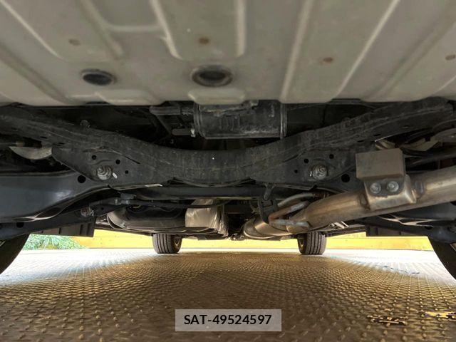 Nissan ELGRAND 2021-03 5867203-18