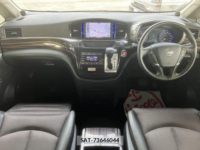 Nissan ELGRAND 2017-05 5867223-1