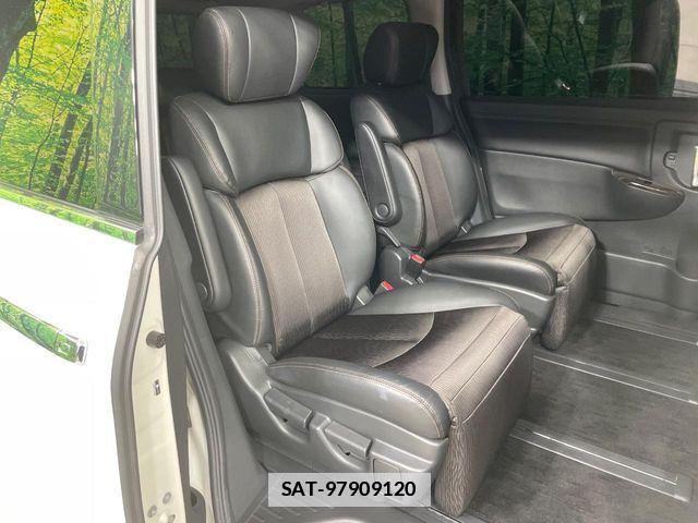 Nissan ELGRAND 2019-06 6004858-8