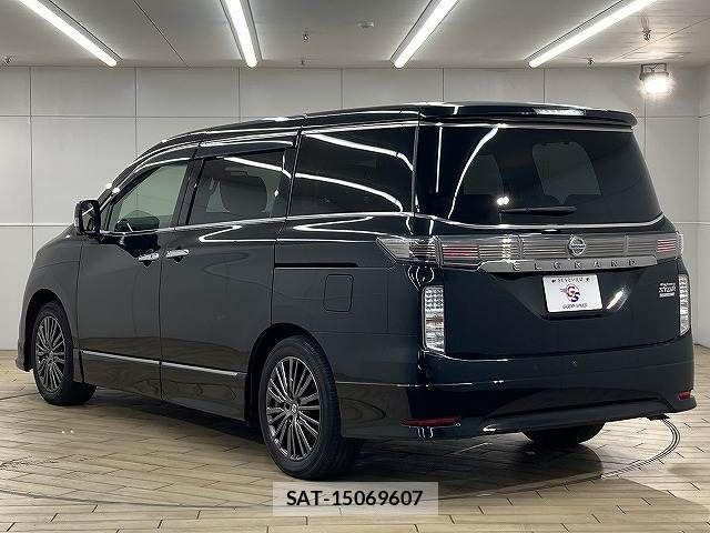 Nissan ELGRAND 2020-12 6004842-15