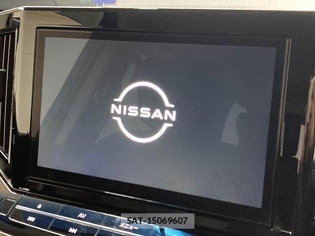 Nissan ELGRAND 2020-12 6004842-2