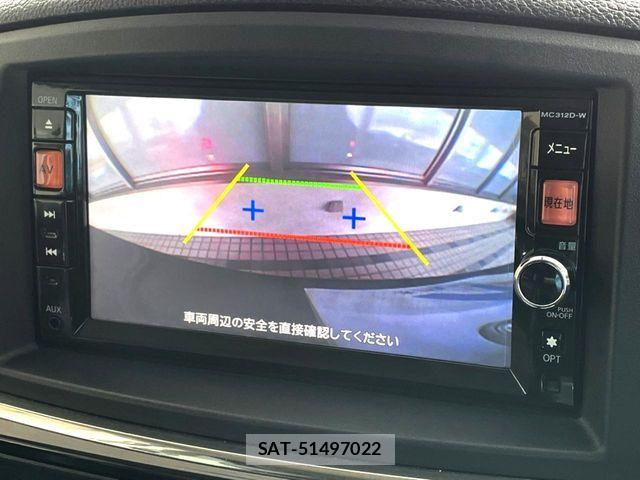 Nissan ELGRAND 2013-06 6004896-4