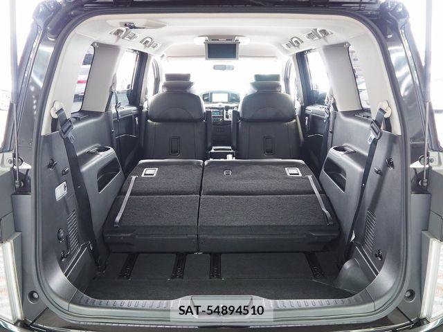 Nissan ELGRAND 2015-03 6004887-11
